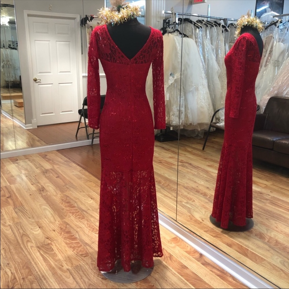 Beautiful red lace XL dress!